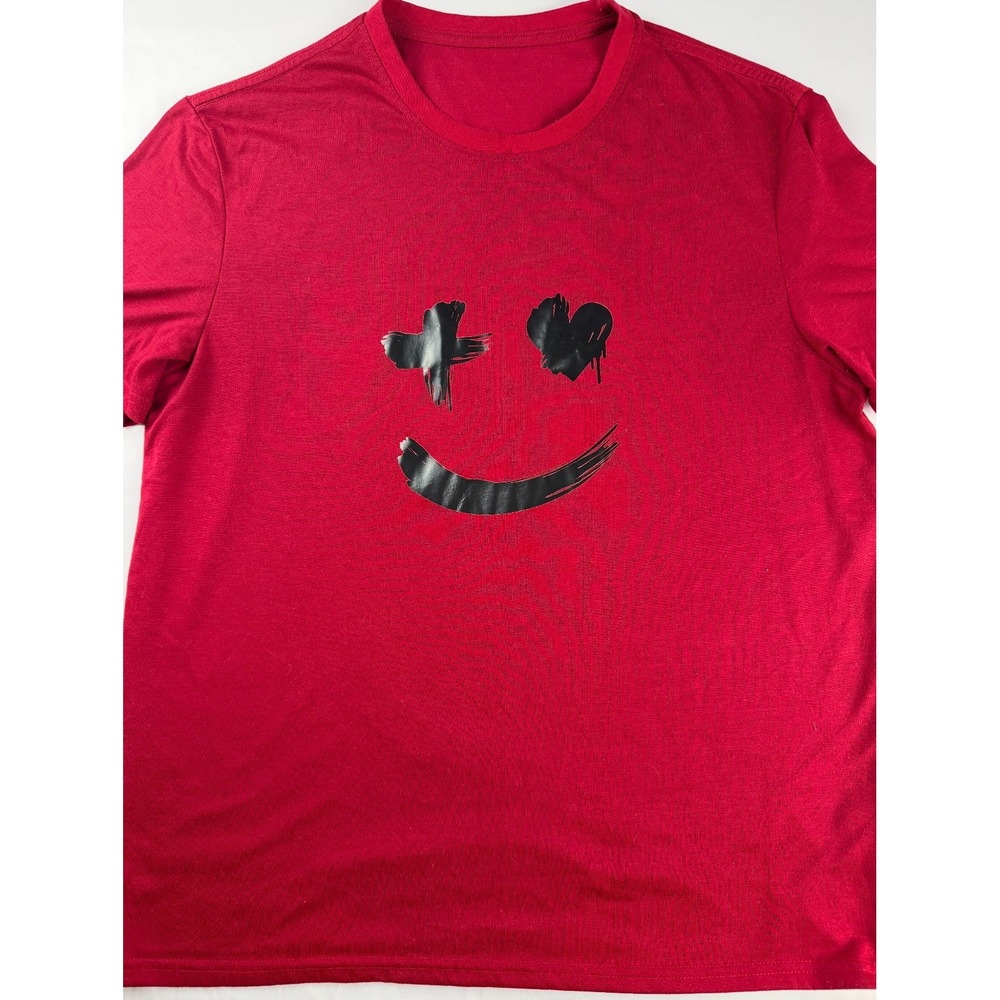 Mens Red Graphic T-Shirt Black Heart Cross Smiley Face Crew Neck Streetwear Tee
